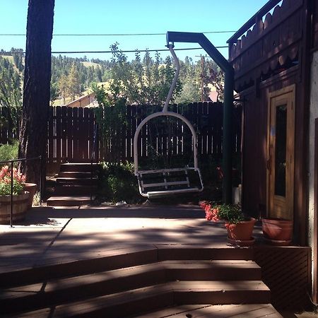 Switzerland Haus Bed And Breakfast Inn Big Bear Lake Exteriör bild