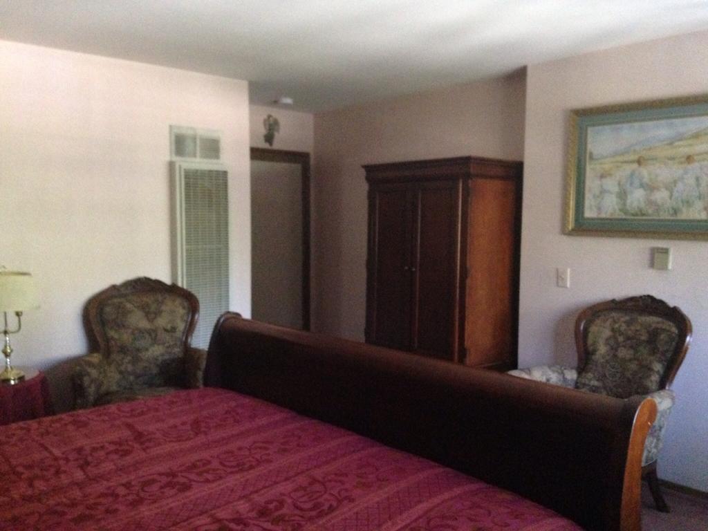 Switzerland Haus Bed And Breakfast Inn Big Bear Lake Rum bild